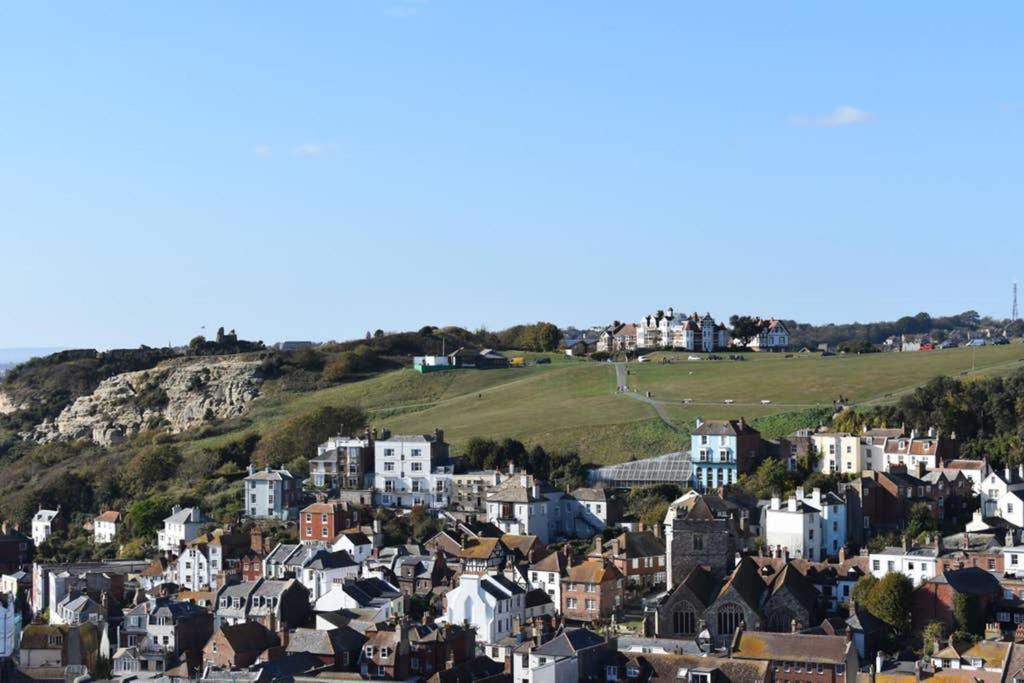 Stunning 18Th Century 5 Bed House Old-Town Hastings Vila Exterior foto
