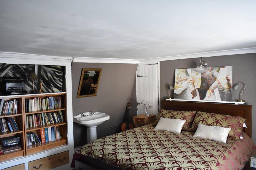 Stunning 18Th Century 5 Bed House Old-Town Hastings Vila Exterior foto